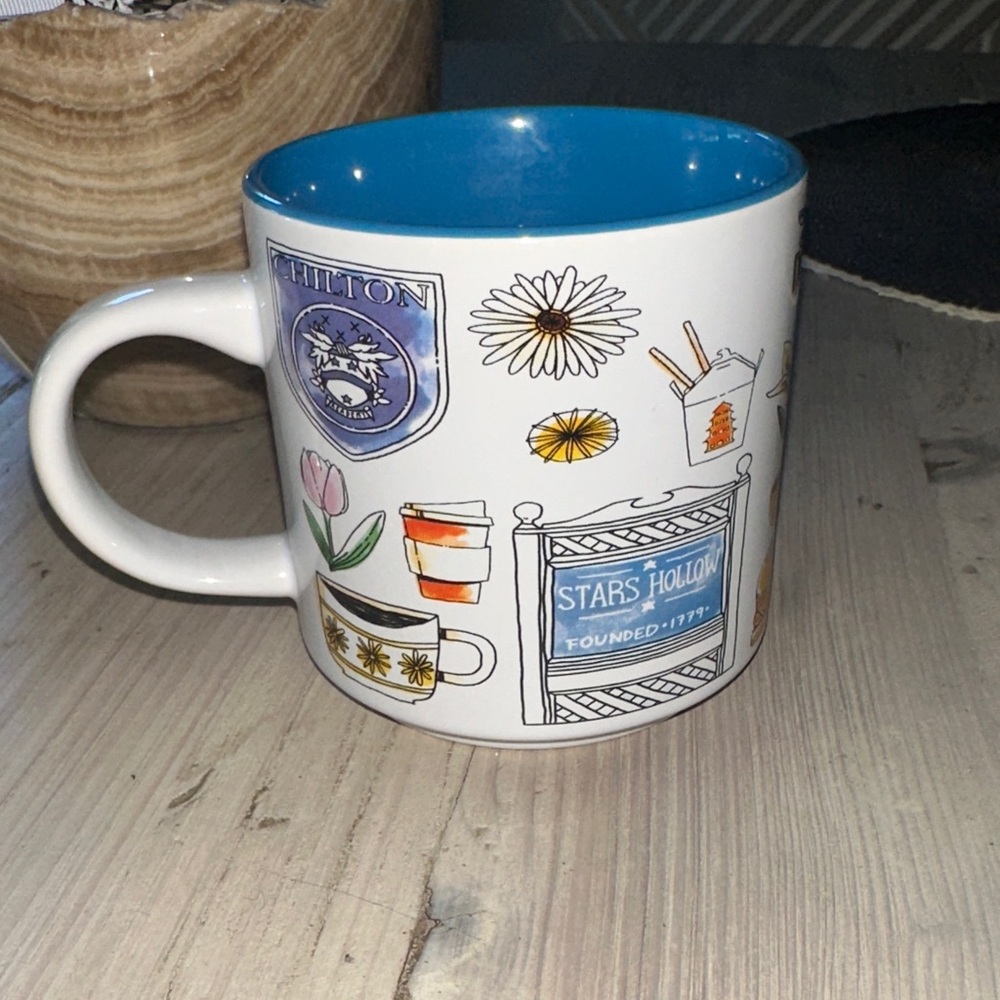 Gilmore Girls Stars Hollow Ceramic Mug with blue interior